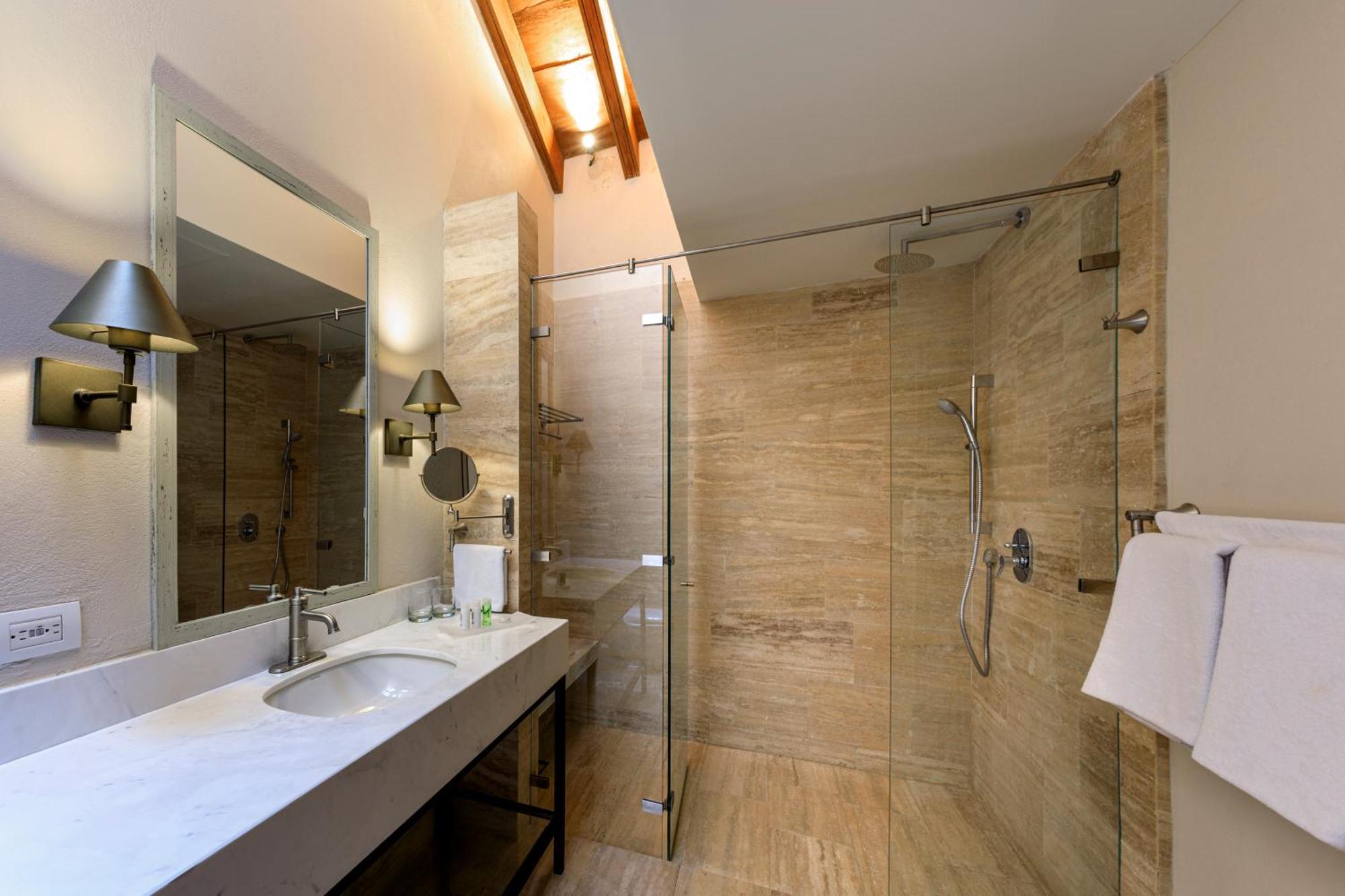 Deluxe King Room,1285169755:JPEG