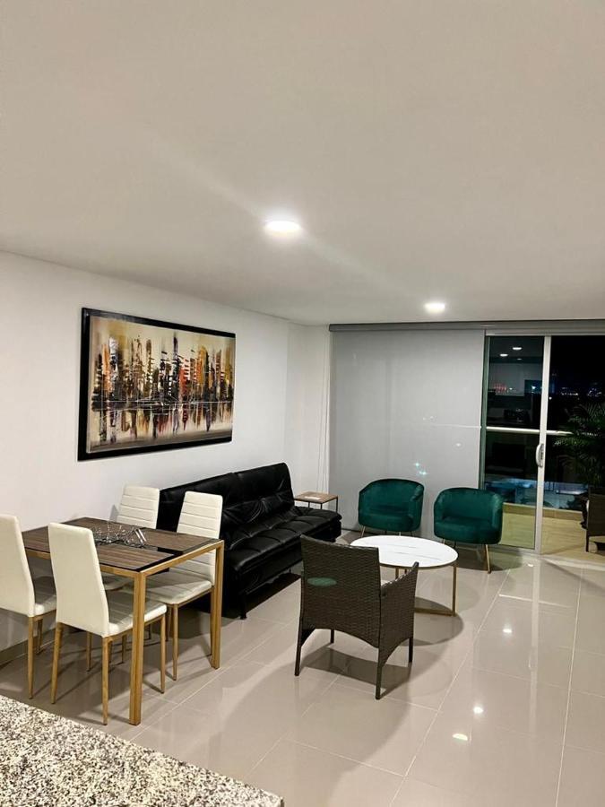 Three-Bedroom Apartment,1766490998:JPEG