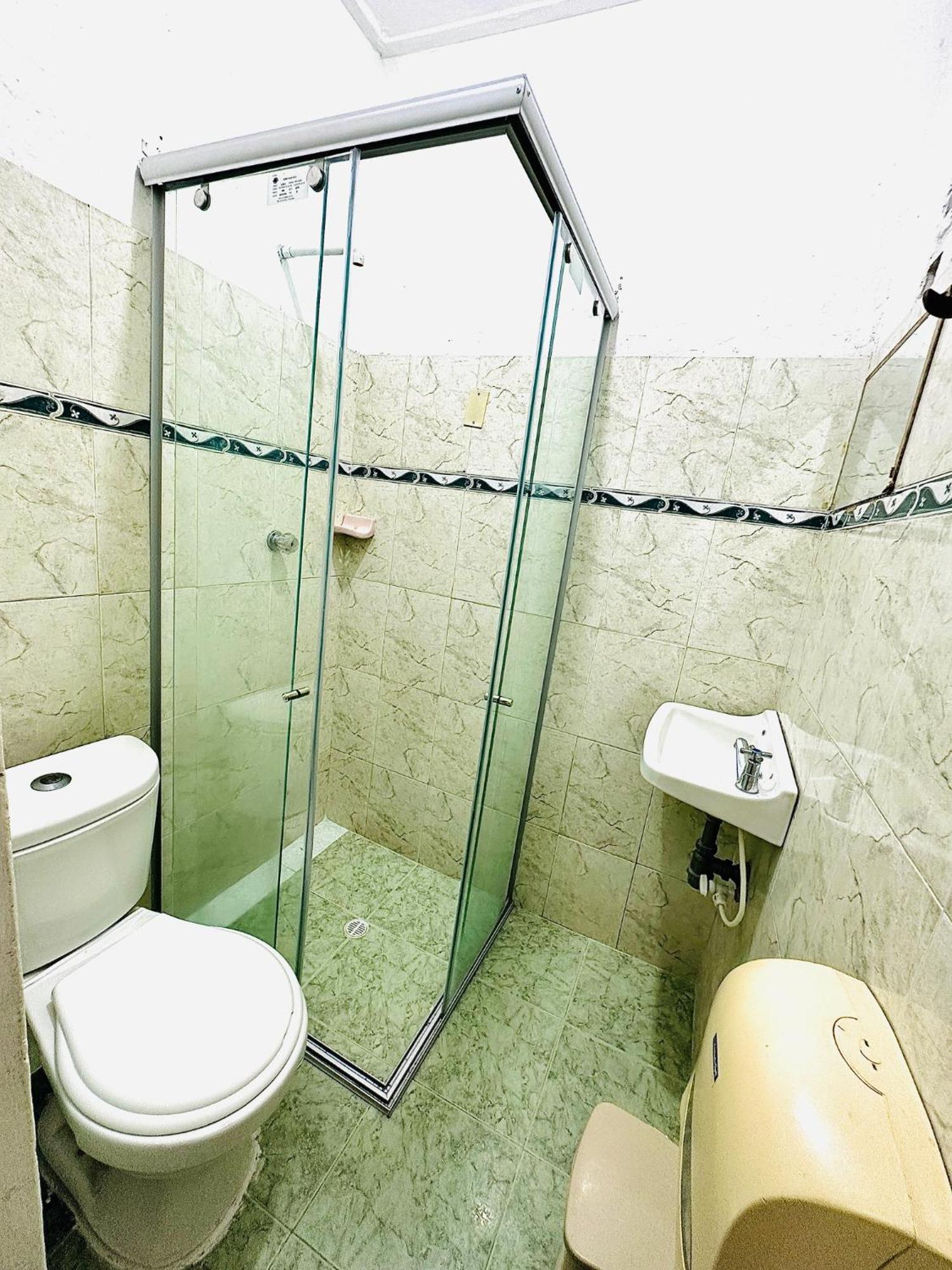 Quarto Triplo Econômico