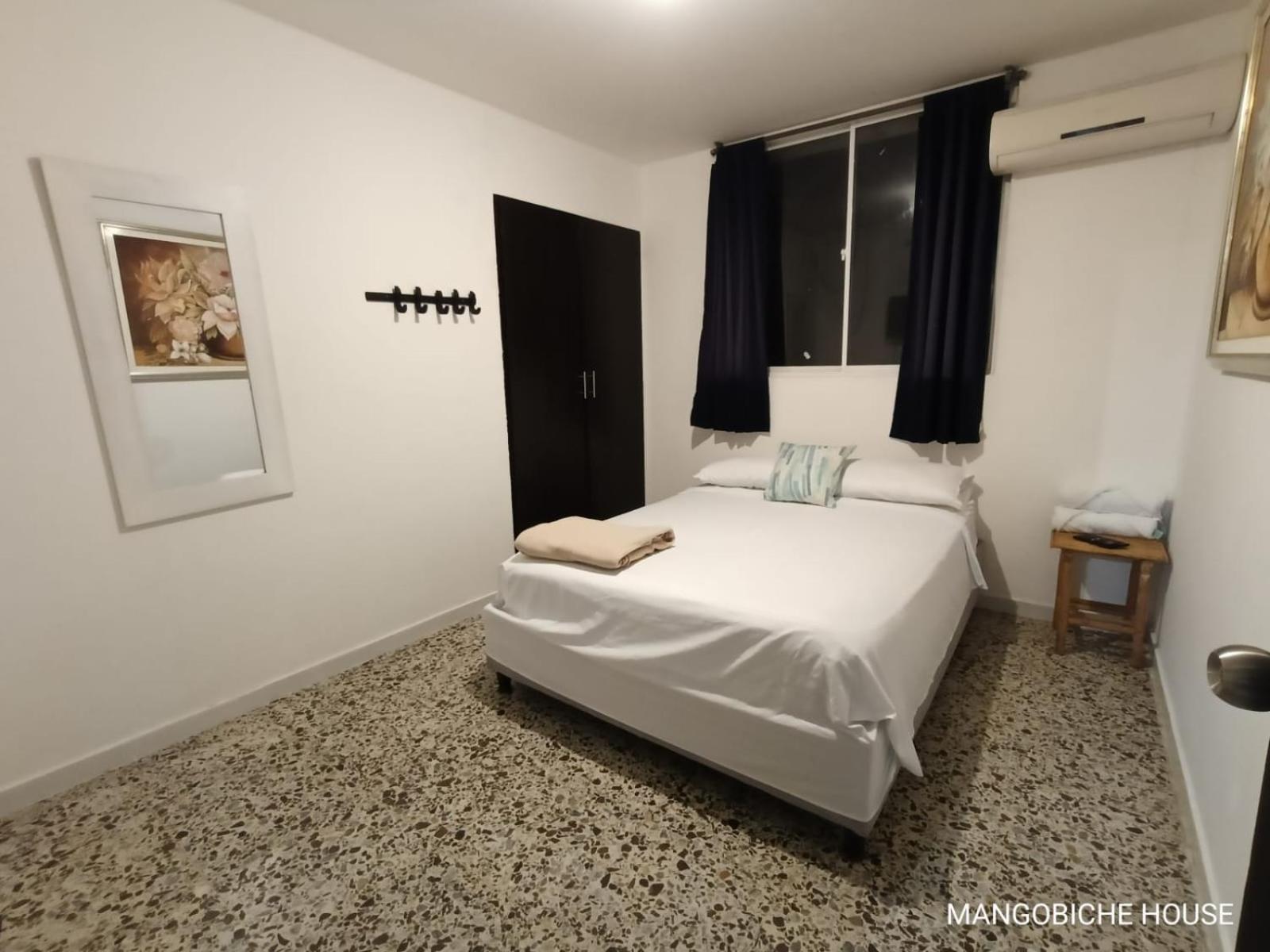 Standard Double Room with Shared Bathroom