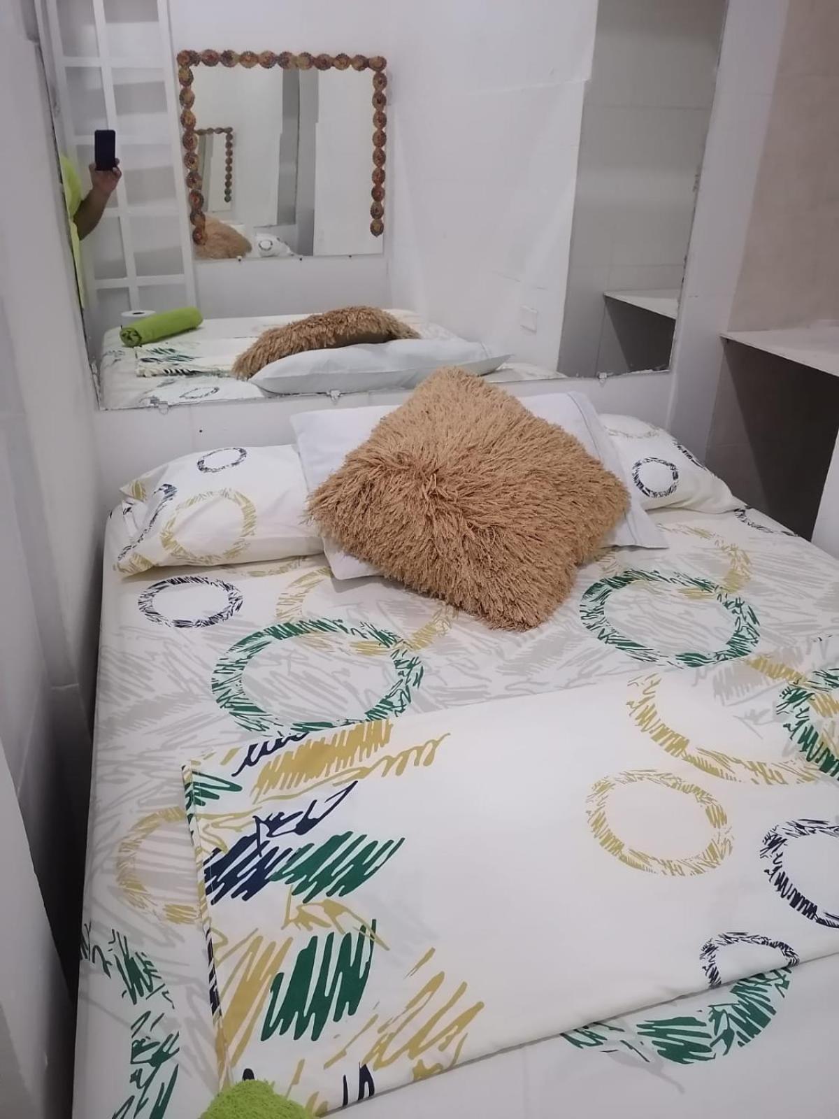 Budget Single Room