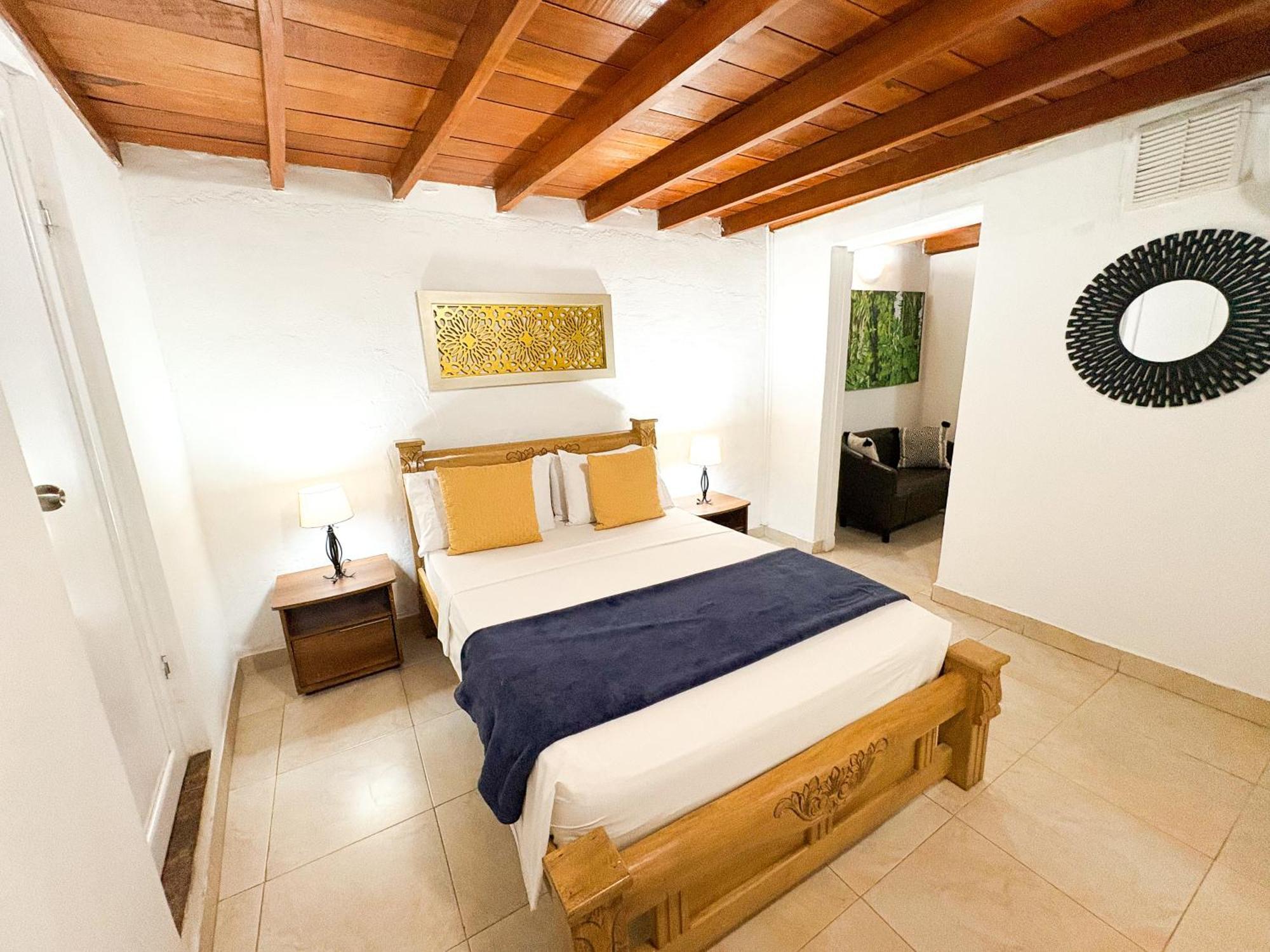 Superior Family Room,1703597213:JPEG