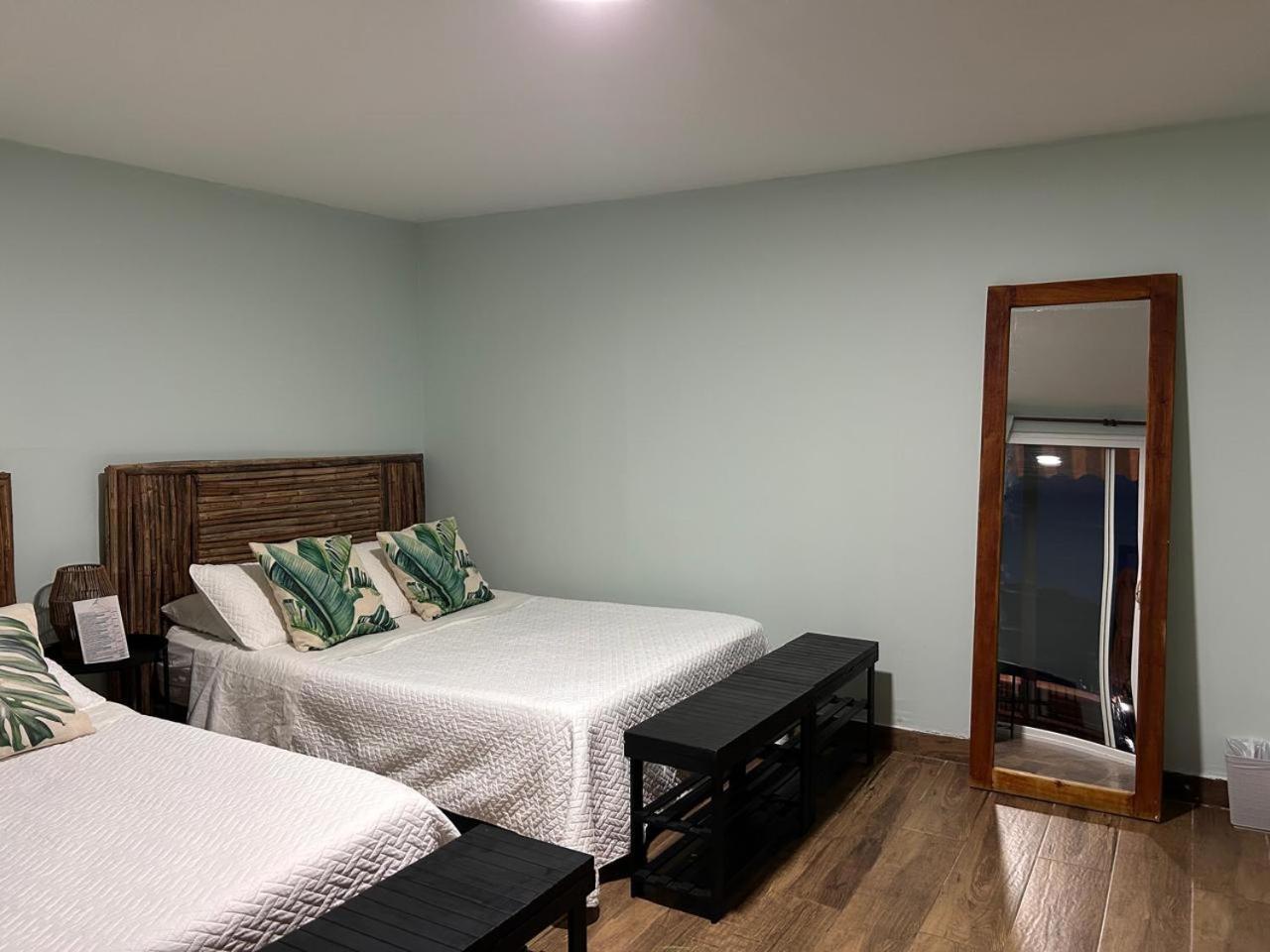 Standard Quadruple Room,1707010562:JPEG