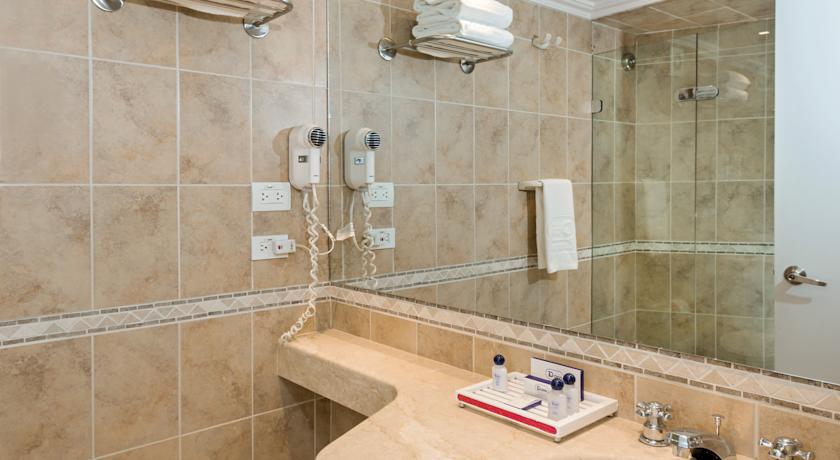 Chambre Lit King-Size Supérieure - Vue sur Ville