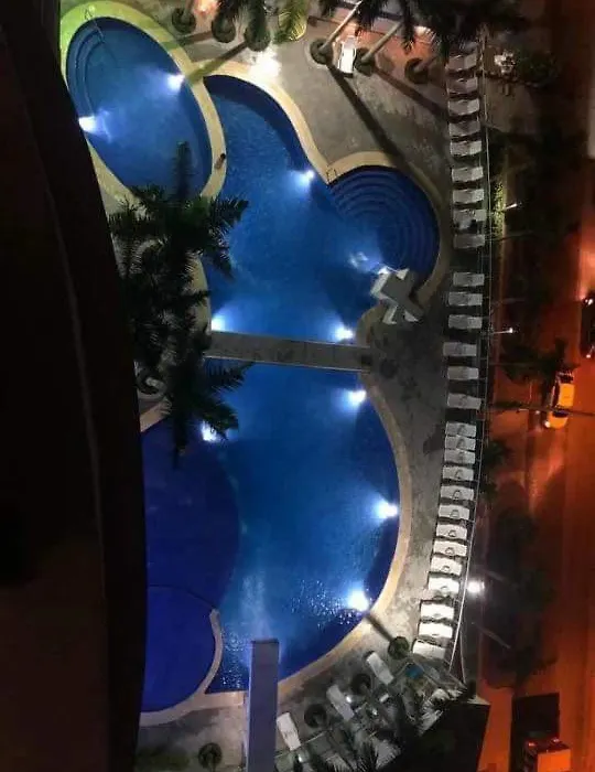 Apartamento Vacacional Con Vista Al Mar-1