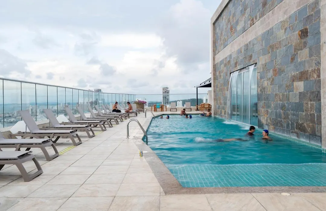 Relaxing 1 Bedroom Beachfront Apartment W Wifi And Pool-1