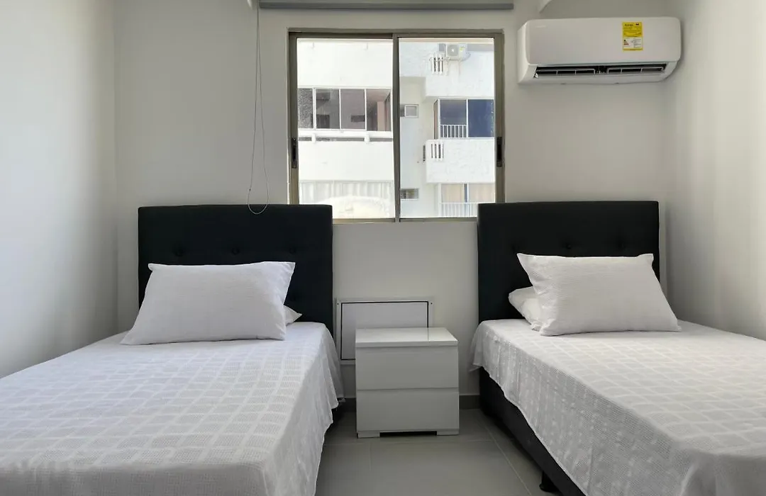 Hermoso Apartamento, Con Vista Al Mar, En Cartagena De Indias, Dos Cuartos-1