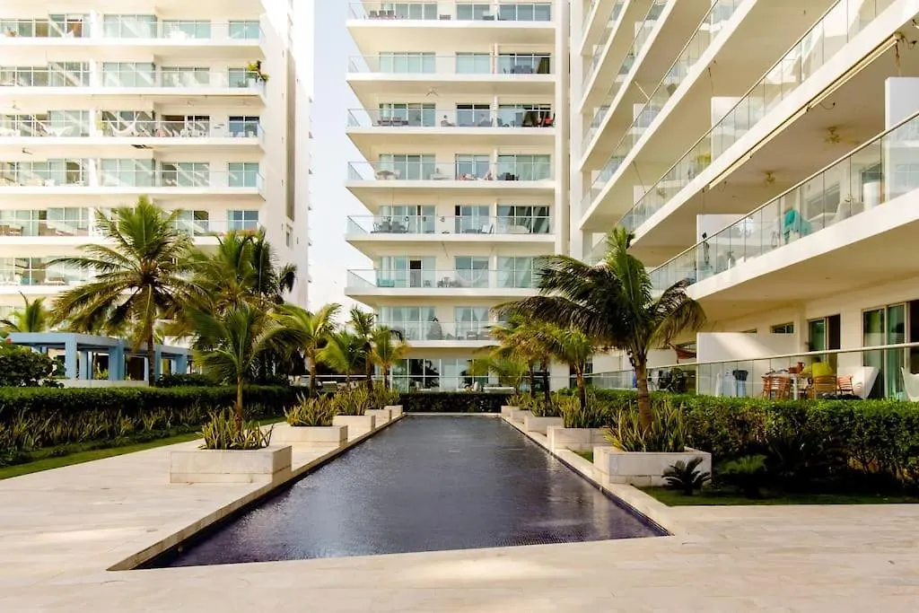 Hermoso Apartamento Con Todas Las Comodidades Acceso Directo A La Playa Ubicado En El Edificio Morros Epic-1