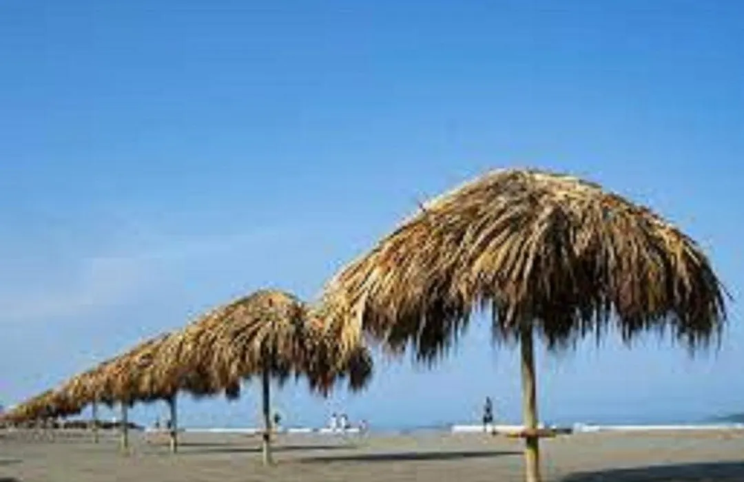 2M37-3 2 Bedroom Apartment Facing The Beach With Air Conditioning And Wifi-1