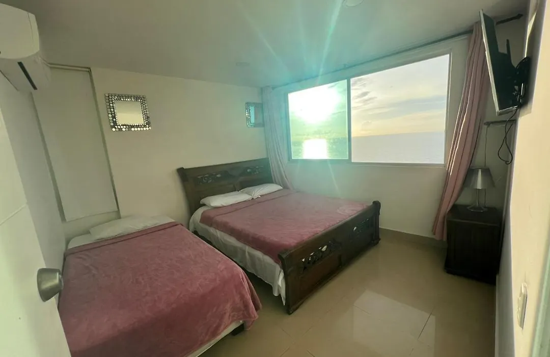 Beachfront Apartments Arriendos Ih-1
