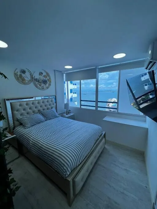 Luxury 1 Bedroom Apartment In Front Of The Beach-1