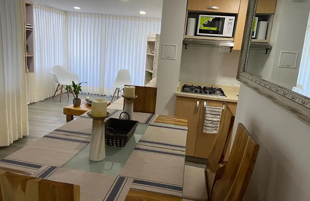 Apartamento De Lujo En El Laguito Cartagena-1