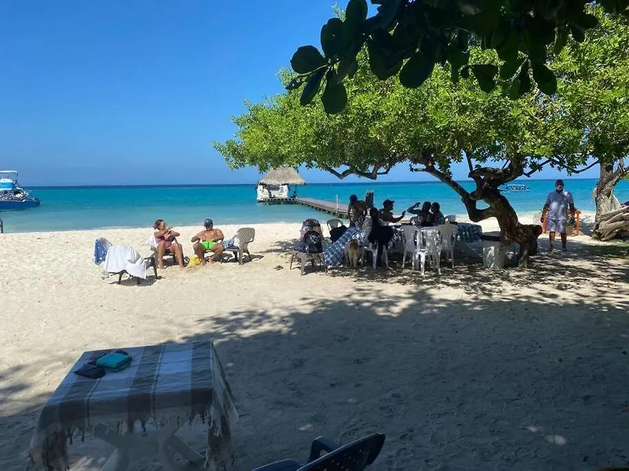 Casa Las Mantas, Islas Del Rosario-1