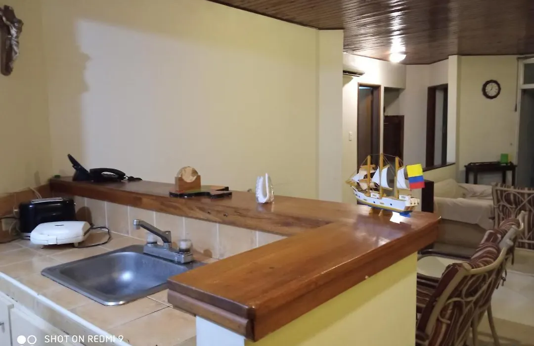 Beachfront Bocagrande Sea View Apt 2 Bedrooms-1
