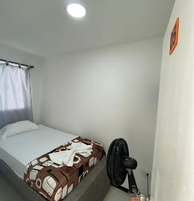 Hostal Casa Marta-1