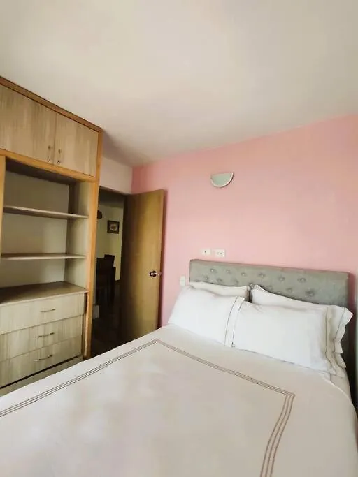¡Hermoso Apartamento, Aire Acondicionado, Y Playa!-1