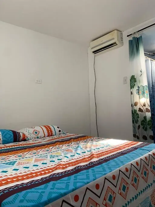 Apartment For 8, Near To The Beaches And Downtown-1