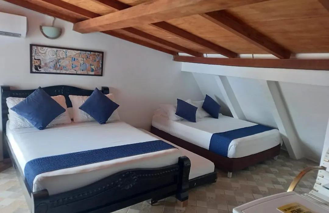 Hotel Plaza De La Trinidad-1