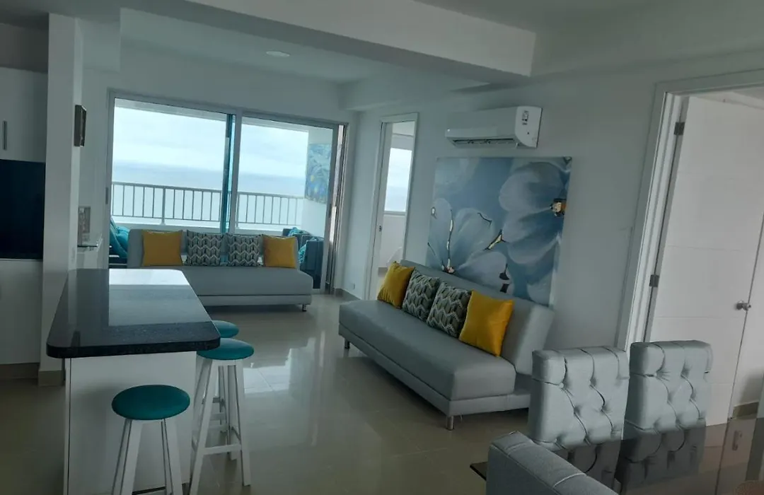 2 Bedroom Beachfront Apartment 2P1-Al4 With Pool And Wifi-1
