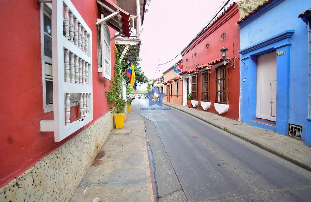 Apartment Inside Cartagena Walls-1