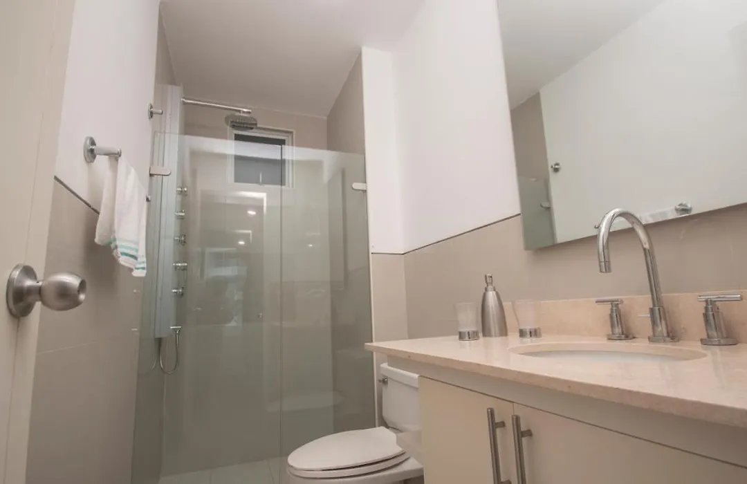 Apartamento De 2 Habitaciones En La Playa - Morros Cartagena-1