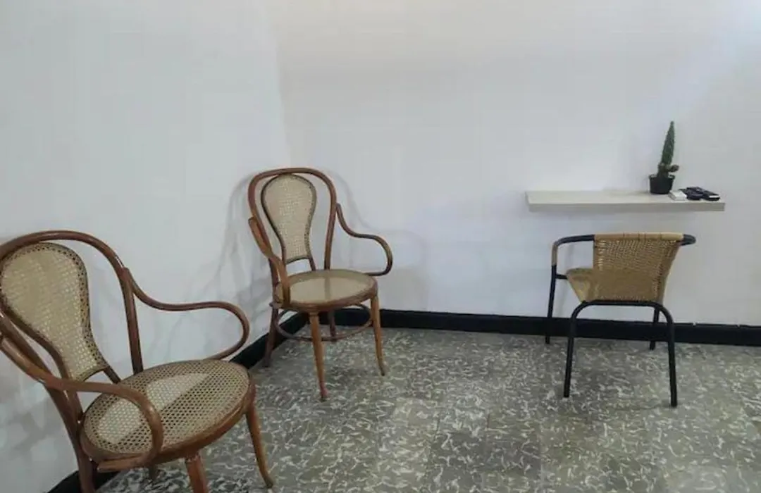 Hotel M4 Economico Estandar-1