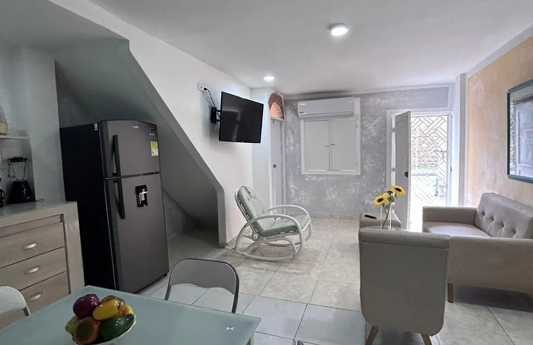 3Cb-1 Apartamento De 3 Alcobas En El Centro Historico Con Aire Acondicionado Y Wifi-1