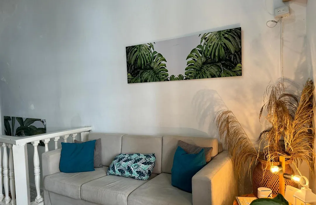 El Barrio Hostal-1
