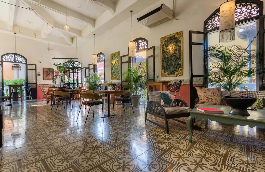 Al Alma Apart-Suites-1