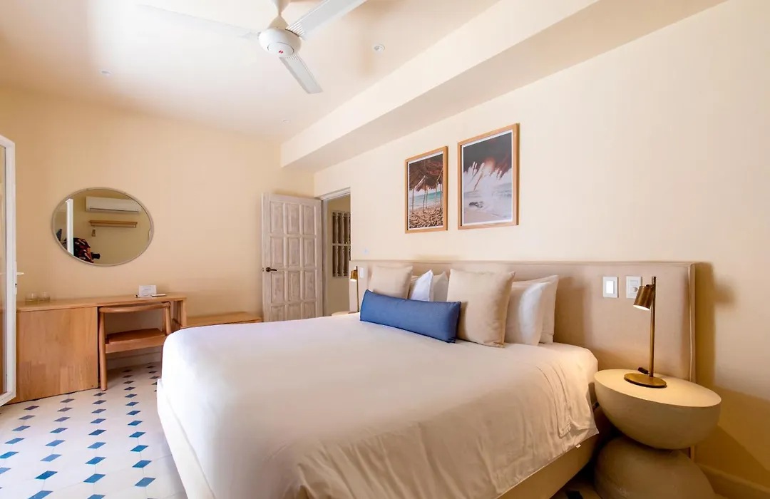 B Haus Hotel Boutique-1