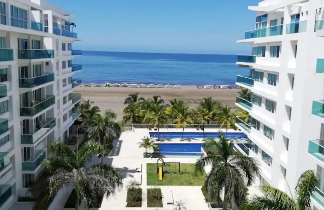 Apartamento Con Excelente Vista Al Mar Dos Alcobas Los Morros-1