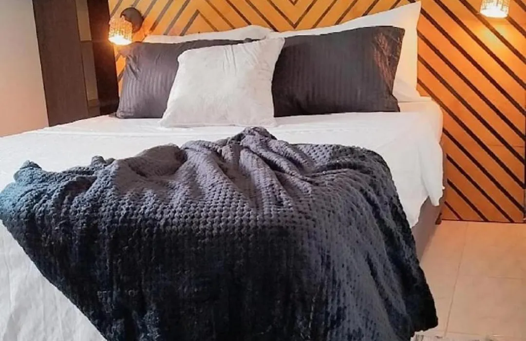 Hb4 Double Room With Private Bathroom And Balcony-1