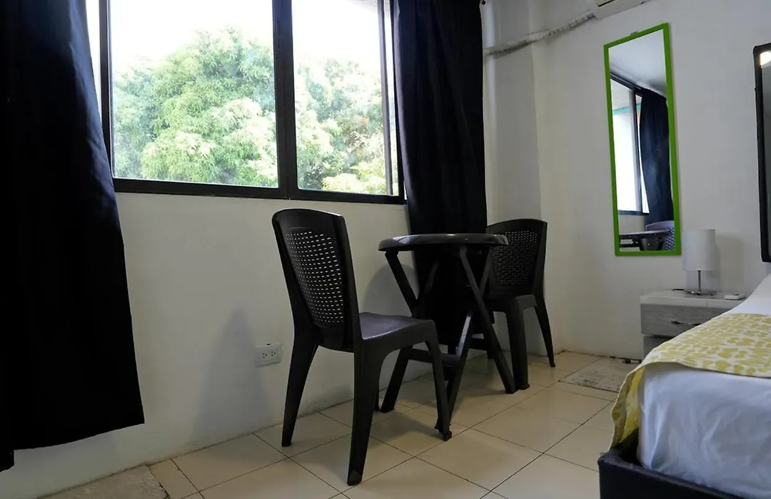 1If2-3 Apartamento En Cartagena Cerca Al Mar Con Aire Acondicionado Y Wifi-1