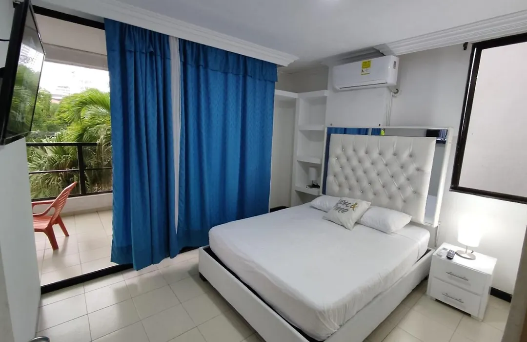 2 Bedroom Apartment Near The Sea With Air Conditioning And Wifi-1