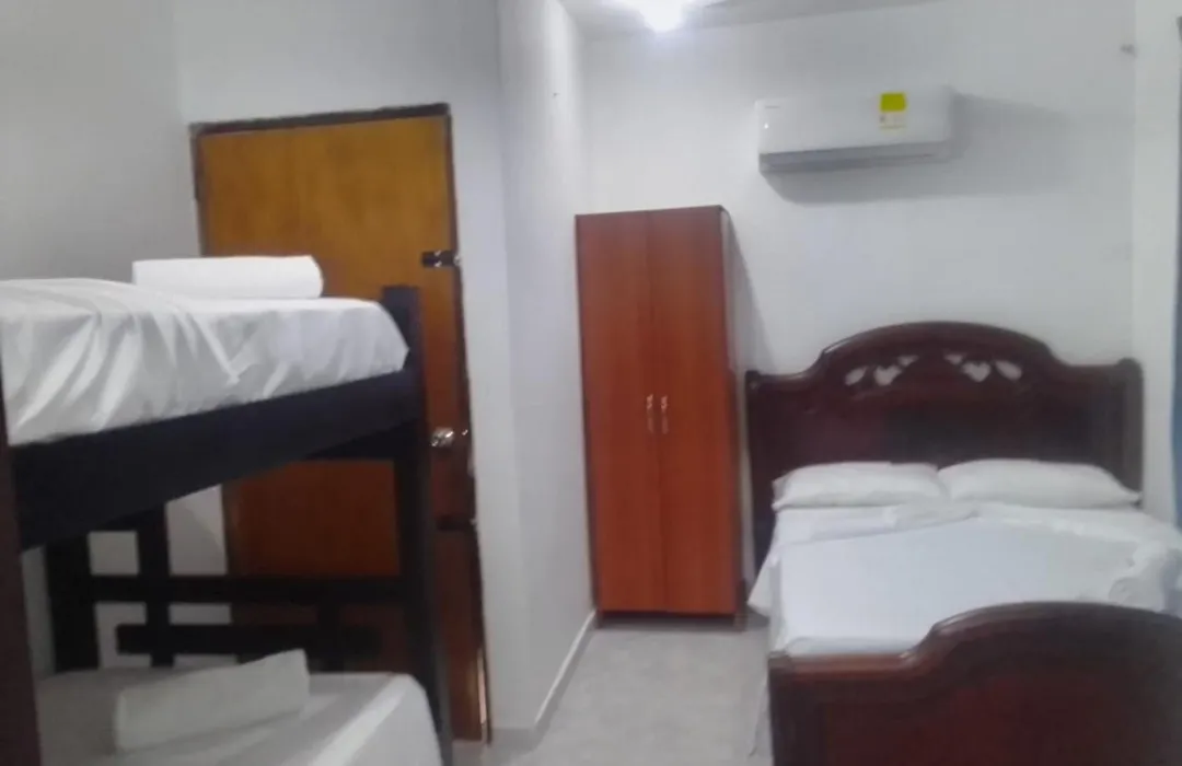 Stylish House With Beautiful Galleries In Gethsemane With Jacuzzi-1