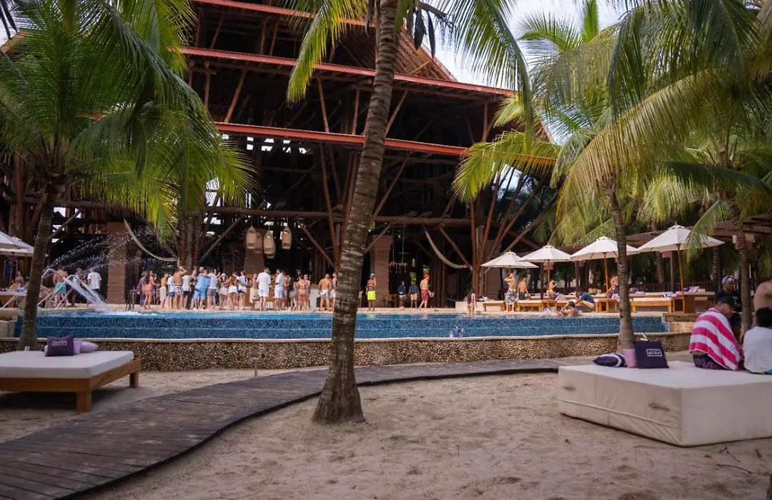 Castillete Hotel & Beach Club-1
