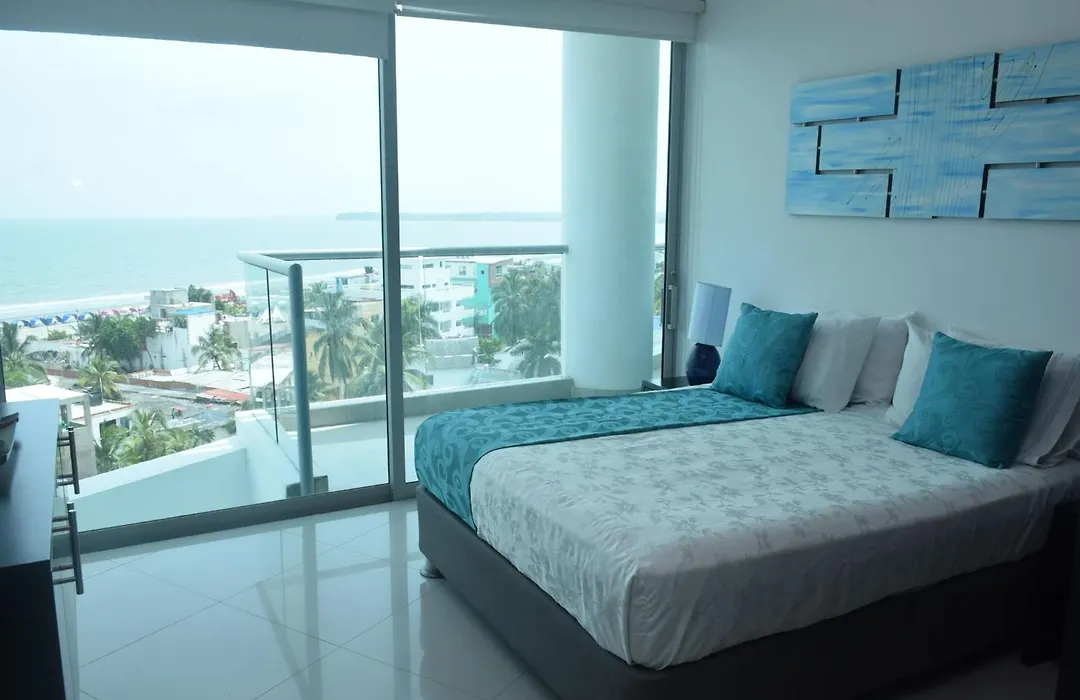 Modern 3 Bedroom Apartment With Sea-Beach View-1