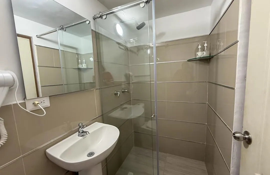 Hotel Hernandez Ctg-1