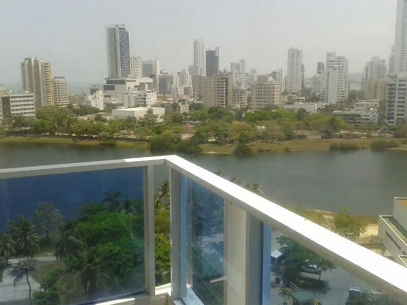 Apartamento Con Vista Al Laguito Y Al Mar-1