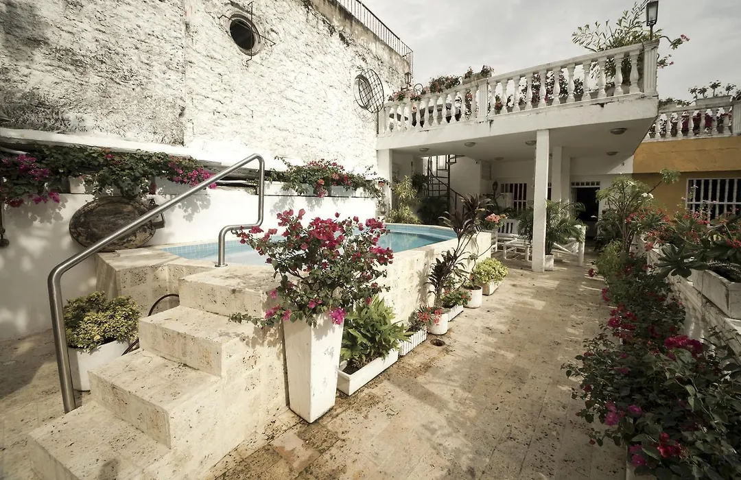 Luxurious Casa Santo Domingo By Nomad Guru-1