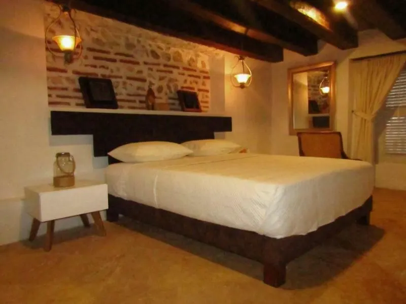 Hostel Casa Verena-1