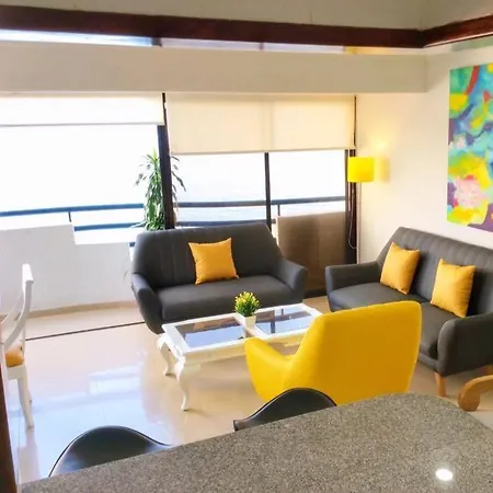 Apartamento En El Laguito-3