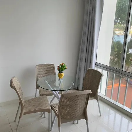 Apartamento Cerca De Playas Y Zonas Turisticas-2