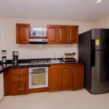 Apartamento Familiar Con Vista A El Laguito Cartagena-2