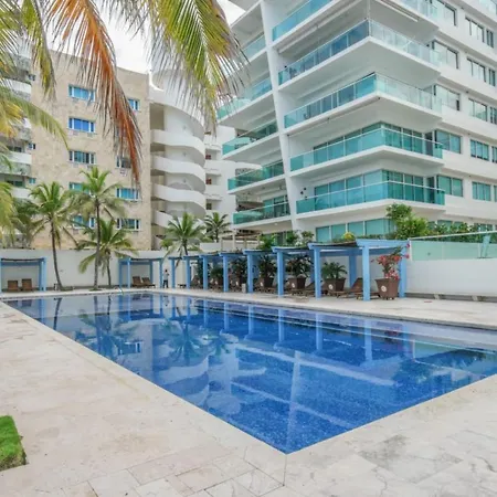 Edificio Acceso Directo Al Mar Primera Linea De Playa 2 Habitaciones-2