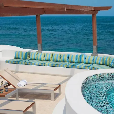 Luxury Vip Island In Cartagena-3