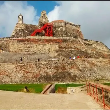 Castillo Rooms 2-3