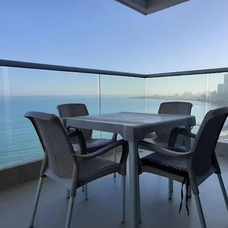 Apartamento Exclusivo Frente Al Mar En Bocagrande-3