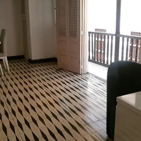 Apartamento Con Balcon Privado Ciudad Amurallada Cartagena 201A-2