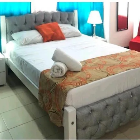 Apartment In Cartagena Near The Sea With Air Conditioning And Wifi-3